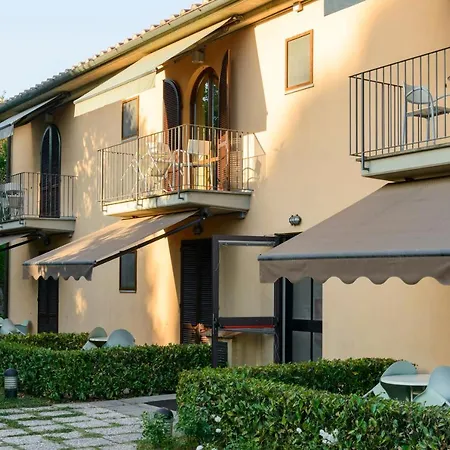 Hotel Sovestro 3*